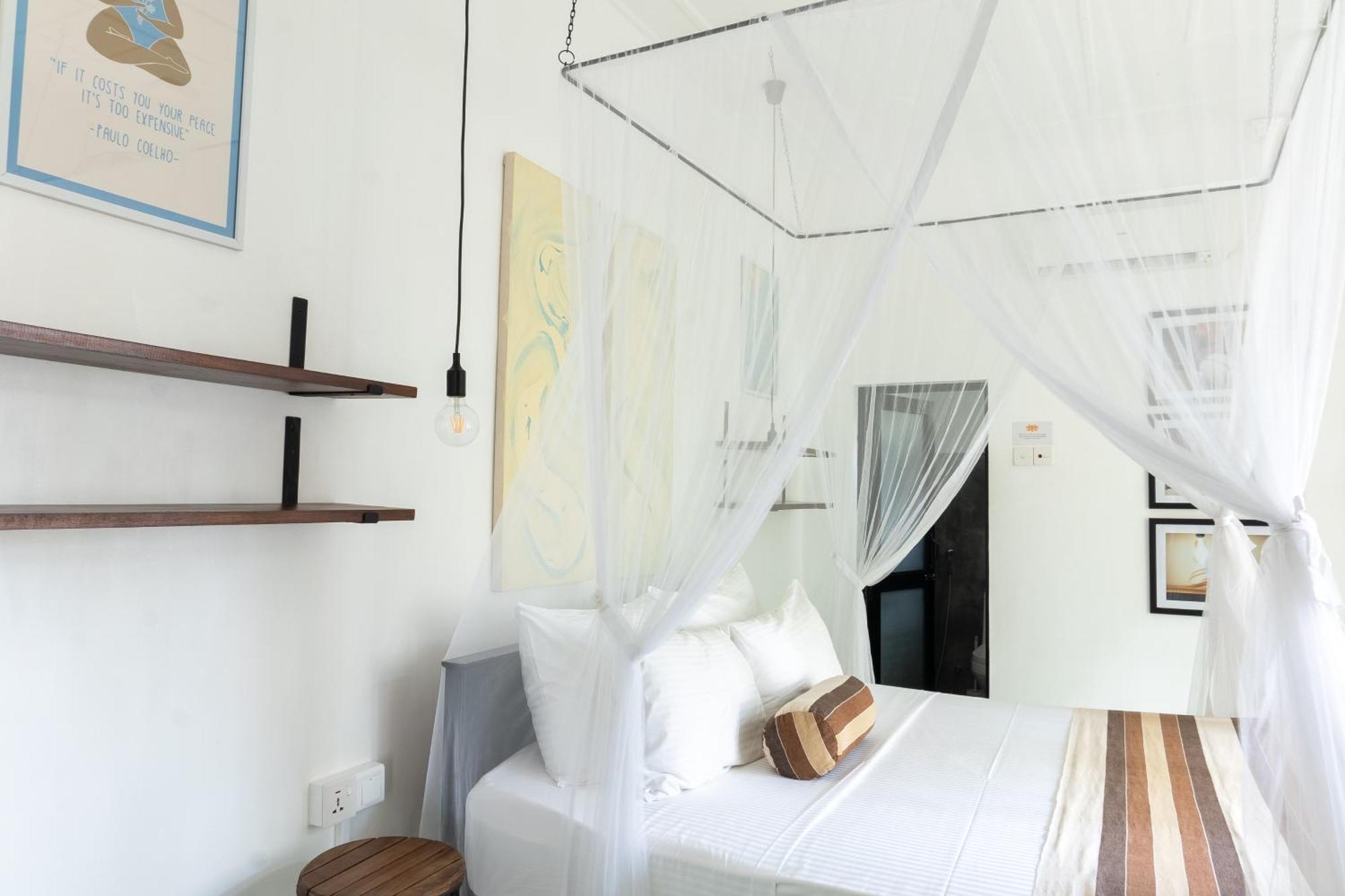 Lotus Surf And Wellness Apartment Ахангама Екстериор снимка